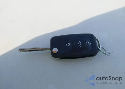 2010 Volkswagen Gti 4-Door z USA, uszkodzony, nr VIN WVWHD7AJ4AW291091